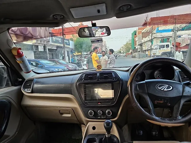 Used Mahindra TUV300 [2015-2019] T4 in Kanpur
