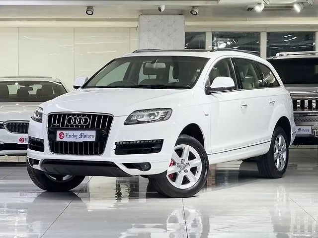 Used 2010 Audi Q7 in Mumbai