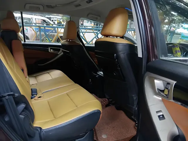 Used Toyota Innova Crysta [2016-2020] 2.4 VX 8 STR [2016-2020] in Mumbai