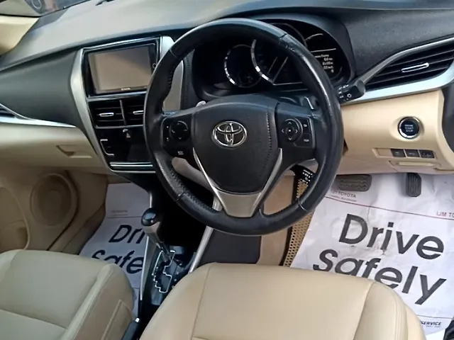 Used Toyota Yaris VX CVT [2018-2020] in Delhi