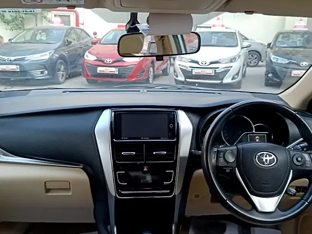 Used Toyota Yaris VX CVT [2018-2020] in Delhi