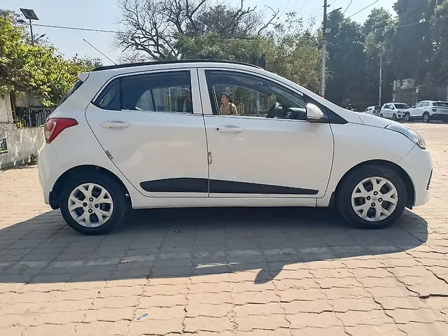 Used Hyundai Grand i10 [2013-2017] Sportz 1.2 Kappa VTVT [2013-2016] in Kanpur