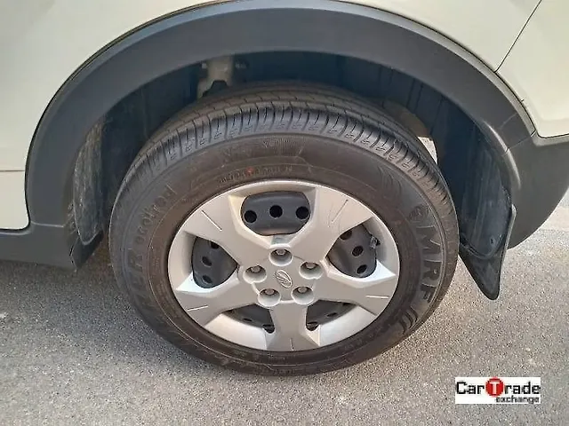 Used Mahindra XUV300 [2019-2024] 1.5 W6 [2019-2020] in Kanpur