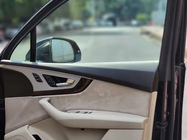 Used Audi Q7 [2015-2020] 45 TDI Technology Pack in Delhi