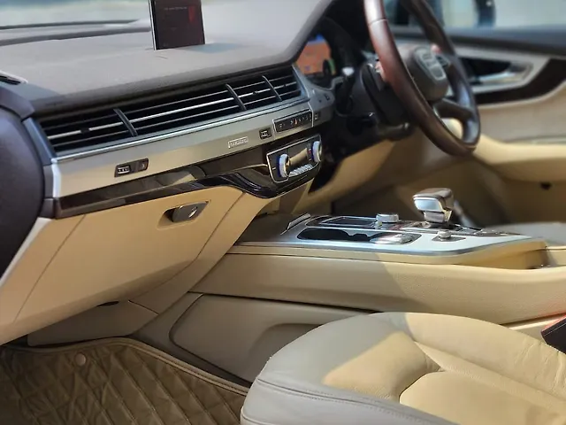 Used Audi Q7 [2015-2020] 45 TDI Technology Pack in Delhi