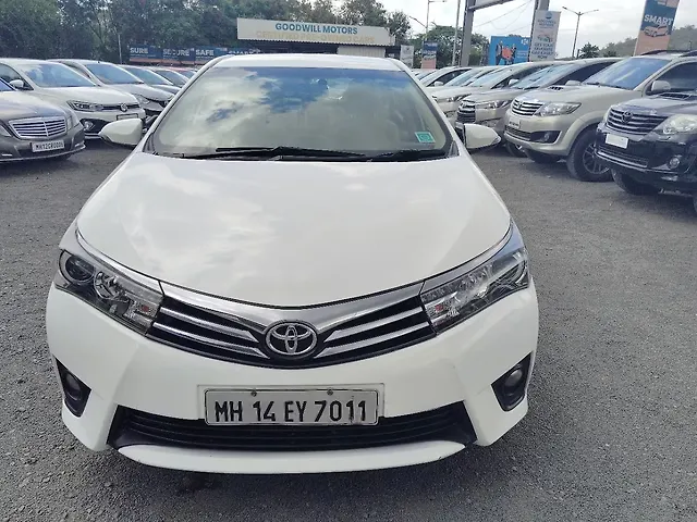 Used 2015 Toyota Corolla Altis in Pune