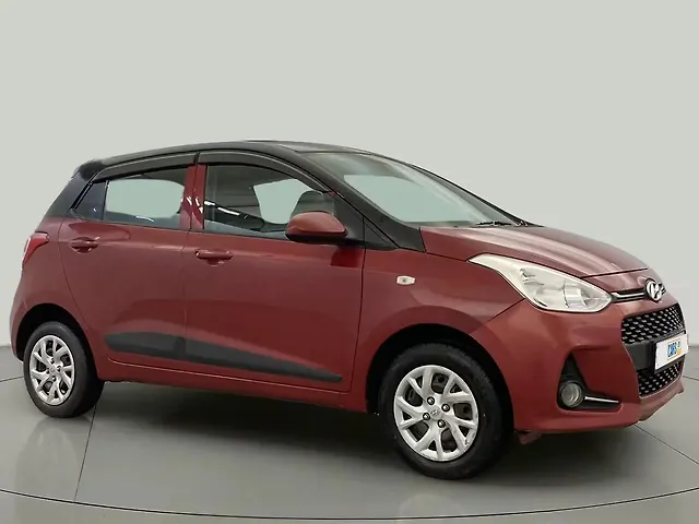 Used 2017 Hyundai Grand i10 in Delhi