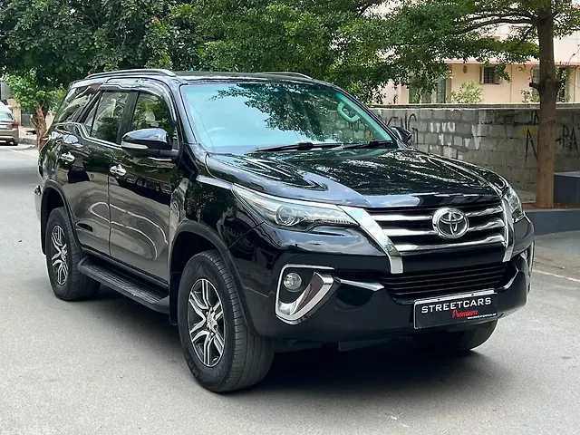 Used Toyota Fortuner [2016-2021] 2.8 4x2 MT [2016-2020] in Bangalore