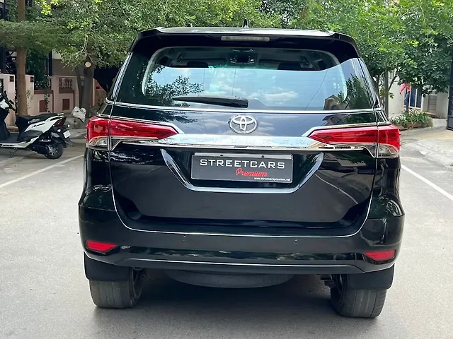 Used Toyota Fortuner [2016-2021] 2.8 4x2 MT [2016-2020] in Bangalore
