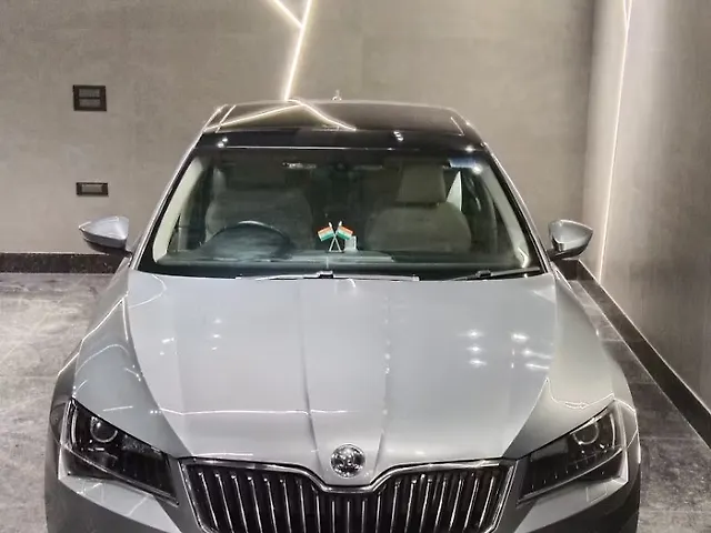 Used 2019 Skoda Superb in Delhi
