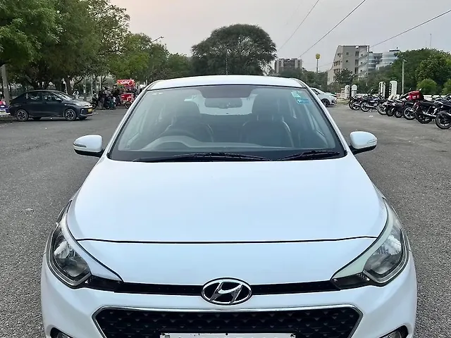 Used 2015 Hyundai Elite i20 in Chandigarh