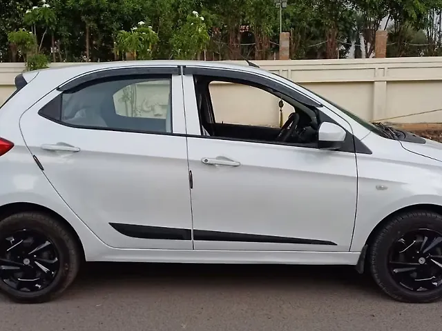 Used Tata Tiago [2016-2020] Revotorq XT [2016-2019] in Indore