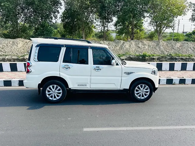 Used Mahindra Scorpio 2021 S7 120 2WD 7 STR in Lucknow