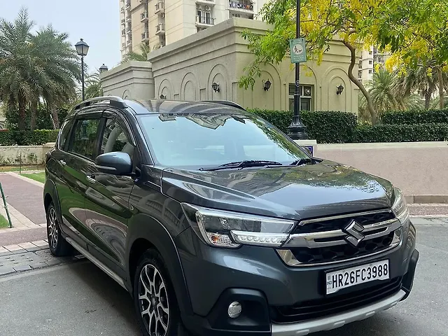 Used 2023 Maruti Suzuki XL6 in Delhi