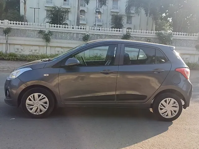 Used Hyundai Grand i10 [2013-2017] Magna 1.1 CRDi [2016-2017] in Indore