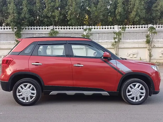 Used Maruti Suzuki Vitara Brezza [2016-2020] VDi in Indore