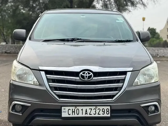 Used 2014 Toyota Innova in Chandigarh