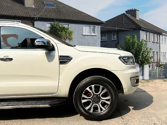 Used Ford Endeavour [2016-2019] Titanium 2.2 4x2 AT in Delhi