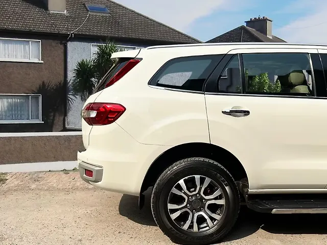 Used Ford Endeavour [2016-2019] Titanium 2.2 4x2 AT in Delhi