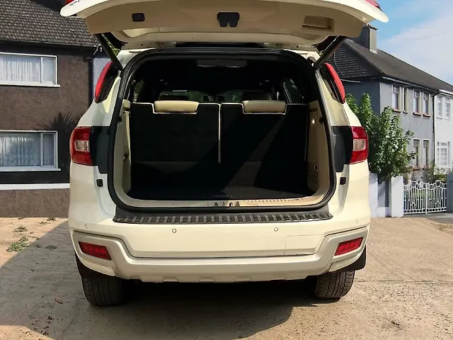 Used Ford Endeavour [2016-2019] Titanium 2.2 4x2 AT in Delhi