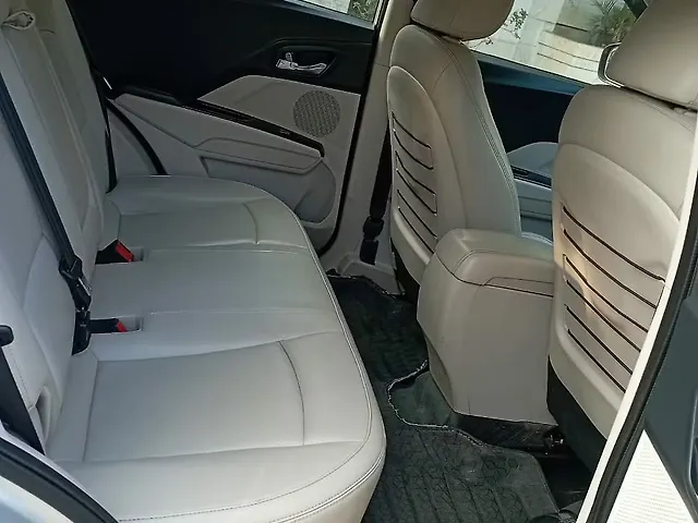 Used Mahindra XUV300 [2019-2024] 1.2 W8 (O) [2019-2019] in Bangalore