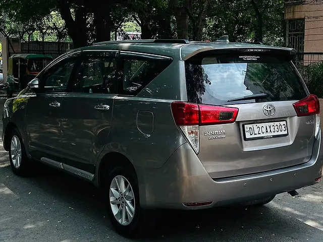 Used Toyota Innova Crysta [2016-2020] 2.4 G 7 STR [2016-2017] in Delhi