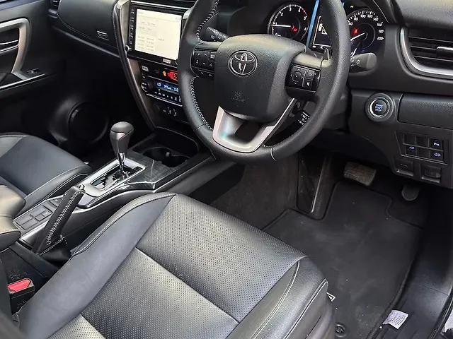 Used Toyota Fortuner 4X2 AT 2.8 Diesel in Jalandhar