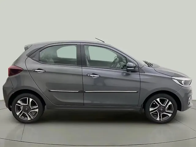 Used Tata Tiago [2016-2020] Revotron XZA Plus in Hyderabad