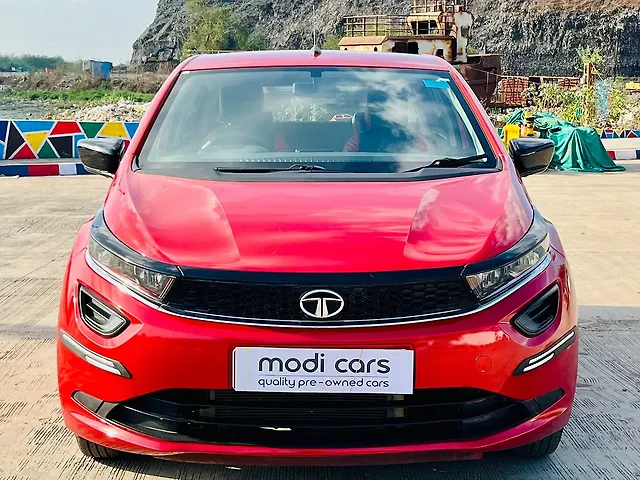 Used 2020 Tata Altroz in Mumbai