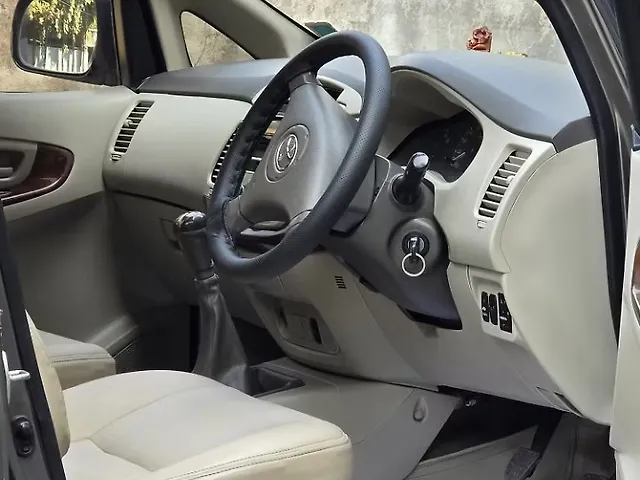 Used Toyota Innova [2013-2014] 2.5 G 7 STR BS-IV in Nashik
