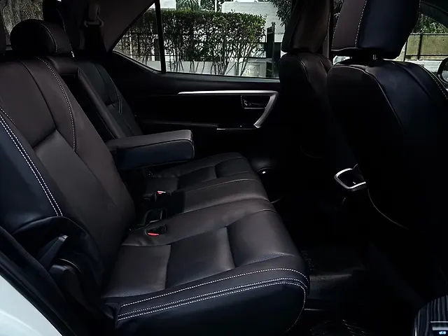 Used Toyota Fortuner [2016-2021] 2.8 4x4 AT in Chandigarh