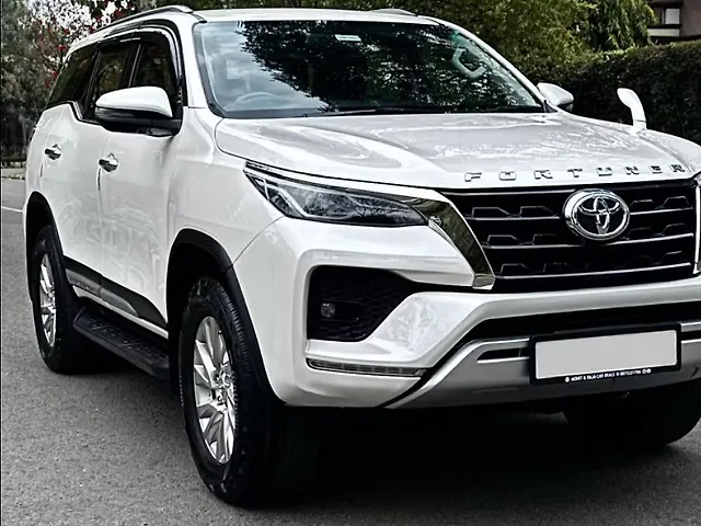 Used Toyota Fortuner [2016-2021] 2.8 4x4 AT in Chandigarh
