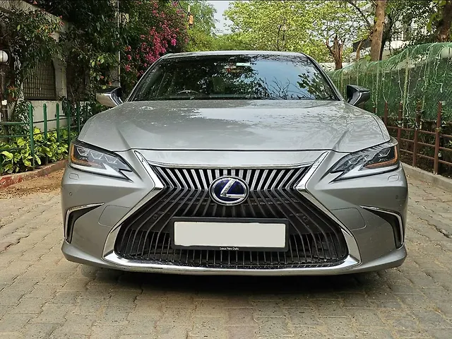 Used 2020 Lexus ES in Delhi