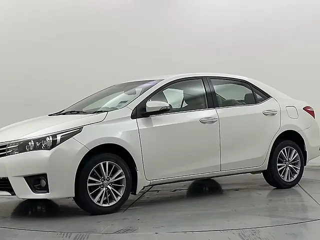 Used 2016 Toyota Corolla Altis in Delhi
