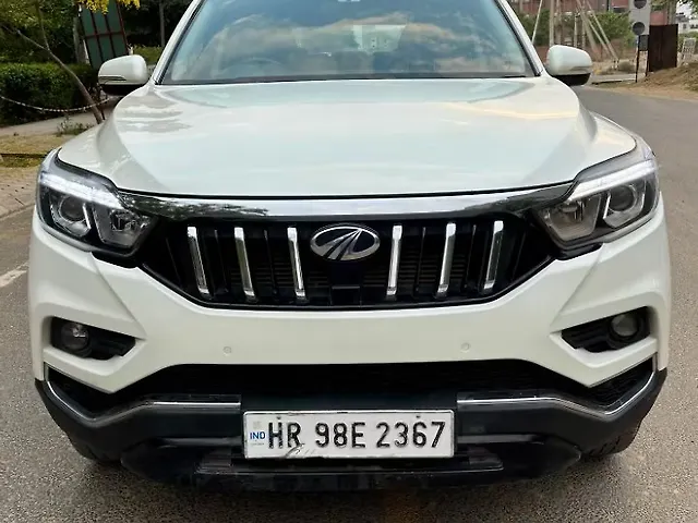 Used Mahindra Alturas G4 2WD High AT in Chandigarh