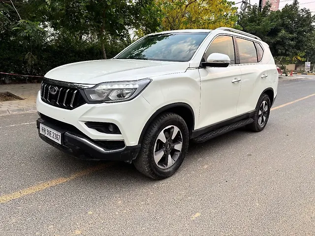 Used Mahindra Alturas G4 2WD High AT in Chandigarh