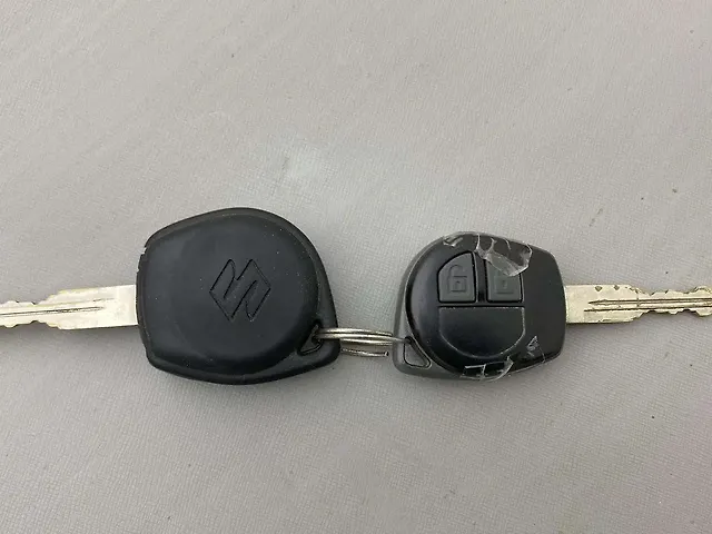 Used Maruti Suzuki Swift [2011-2014] VXi in Hyderabad