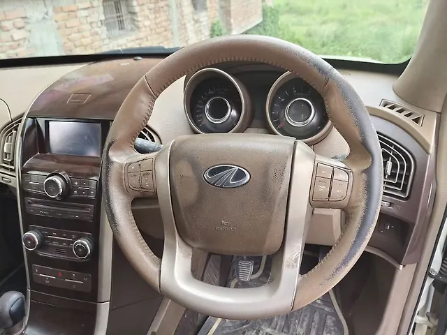 Used Mahindra XUV500 [2011-2015] W8 2013 in Muzaffurpur