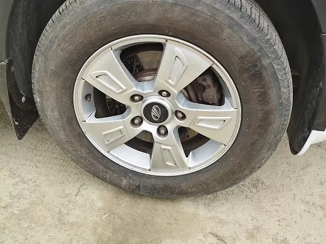 Used Mahindra XUV500 [2011-2015] W8 2013 in Muzaffurpur