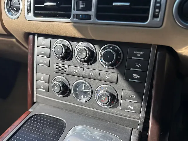 Used Land Rover Range Rover [2010-2012] 4.4 V8 SE Diesel in Mumbai