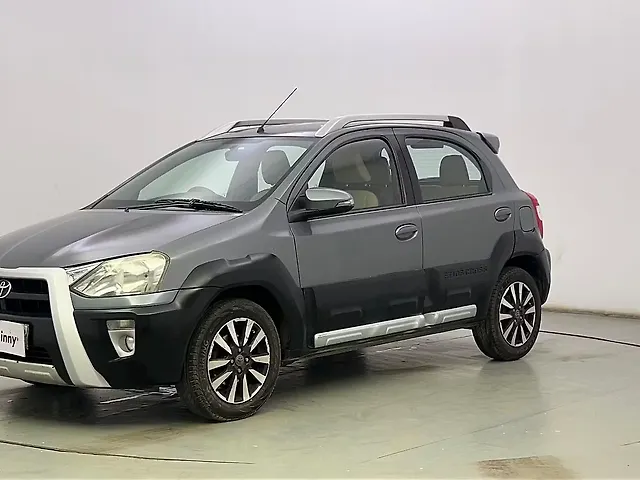 Used 2015 Toyota Etios in Kolkata