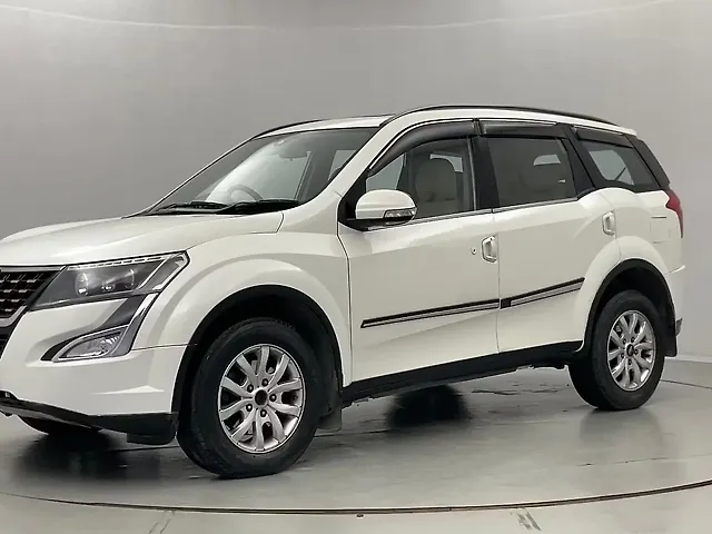 Used 2019 Mahindra XUV500 in Jaipur