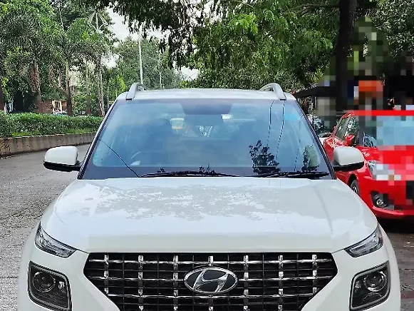 Used 2020 Hyundai Venue in Thane