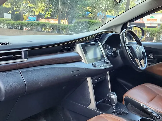 Used Toyota Innova Crysta [2016-2020] 2.8 ZX AT 7 STR [2016-2020] in Thane