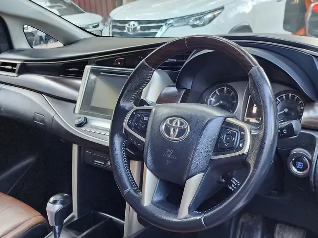 Used Toyota Innova Crysta [2016-2020] 2.8 ZX AT 7 STR [2016-2020] in Thane