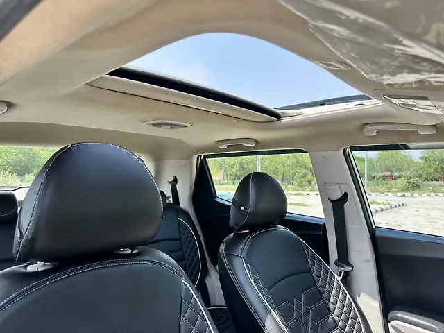 Used Mahindra XUV300 [2019-2024] W8 (O) 1.2 Petrol in Jalandhar