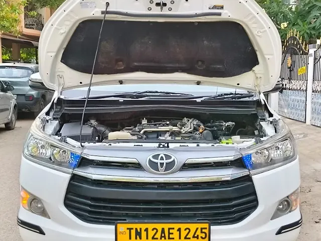 Used Toyota Innova Crysta [2016-2020] 2.4 G 7 STR [2016-2017] in Chennai