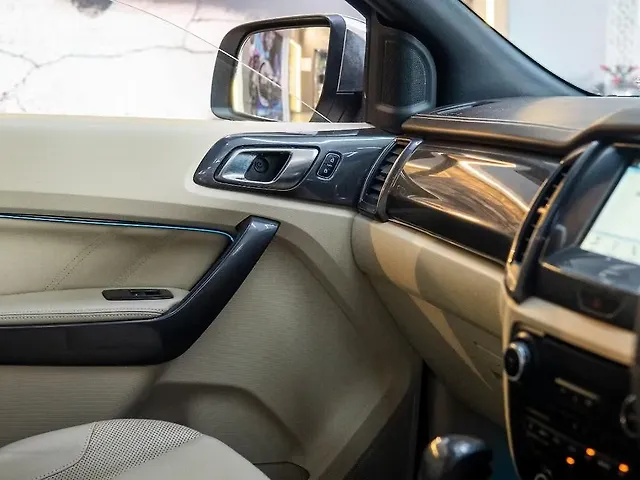 Used Ford Endeavour [2016-2019] Titanium 3.2 4x4 AT in Delhi