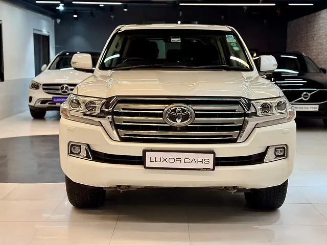 Used 2017 Toyota Land Cruiser in Pune