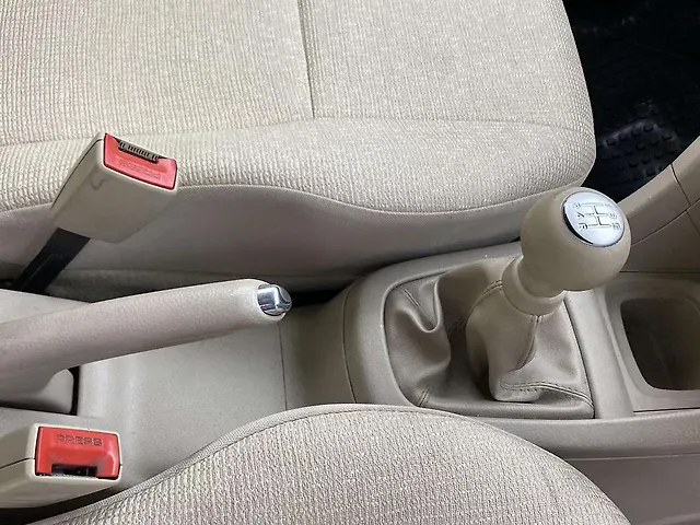 Used Maruti Suzuki Dzire [2017-2020] VXi in Hyderabad